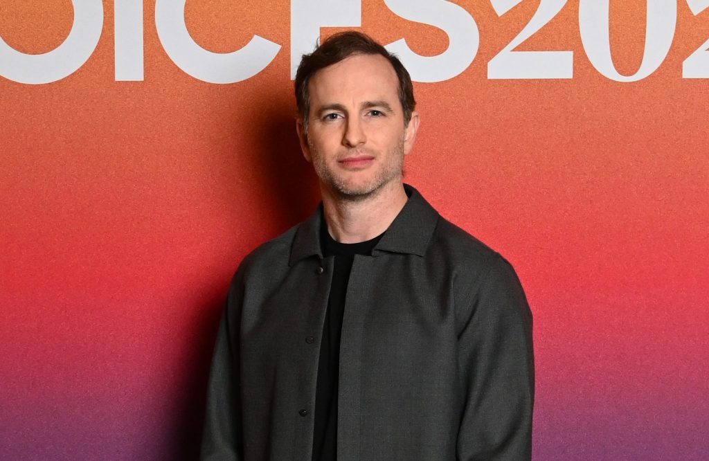 Readers sound off on Airbnb's co-founder, Mamdani's proposals and a thrown sub