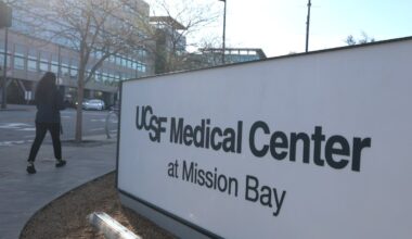 Nurses Stand in Solidarity With University of California Labor Union Strike