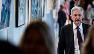 Hassett and Leavitt suggest limited data for October, clouding Fed and Wall Street outlook