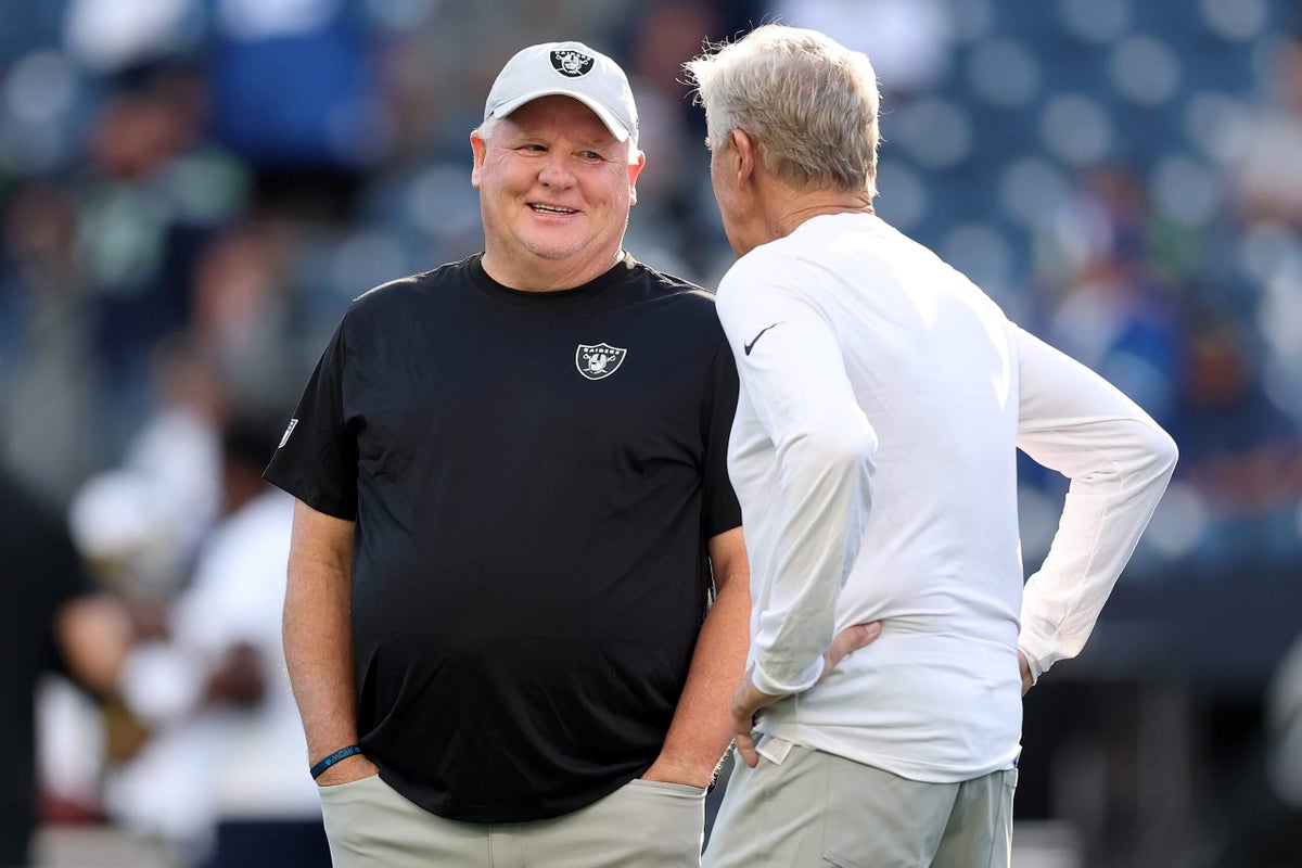 Raiders fire offensive coordinator Chip Kelly after just 11 games