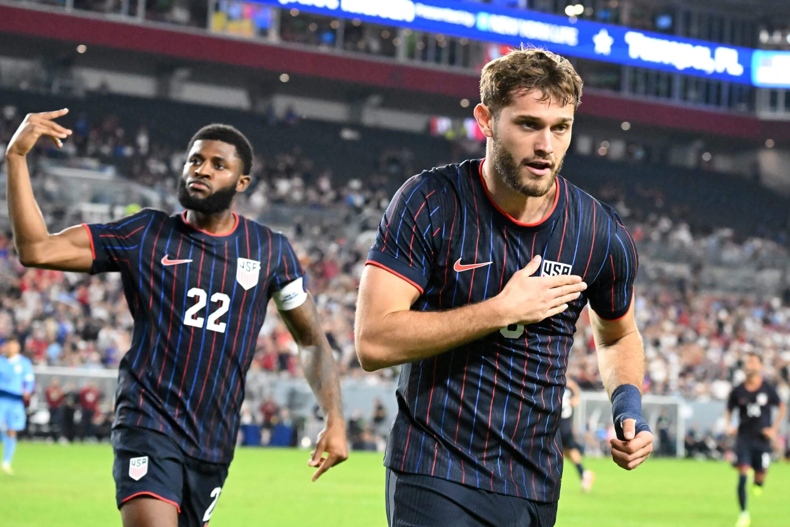 Tanner Tessmann celebrates his goal for USA vs Uruguay