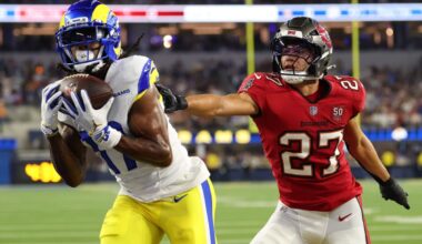 Rams-Buccaneers takeaways: Matthew Stafford throws 3 TD passes, Baker Mayfield injured