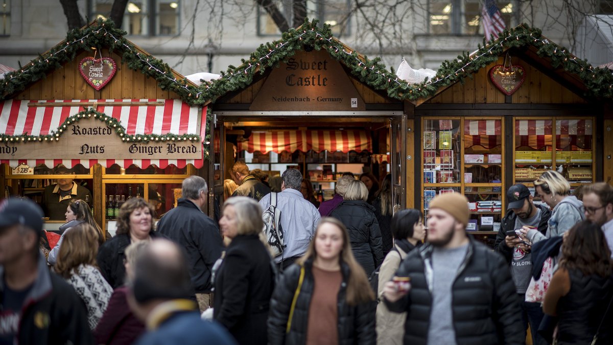 Chicago Christkindlmarket addresses new capacity, crowd measures – NBC Chicago