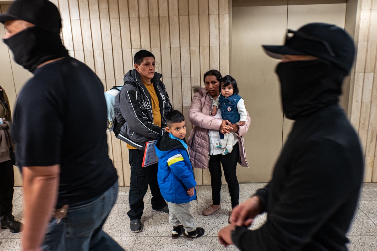 26 Federal Plaza: Inside New York’s immigration hell | U.S.