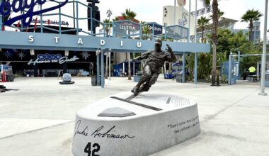 LA Council to Consider Opposing Dodger Stadium Gondola Project