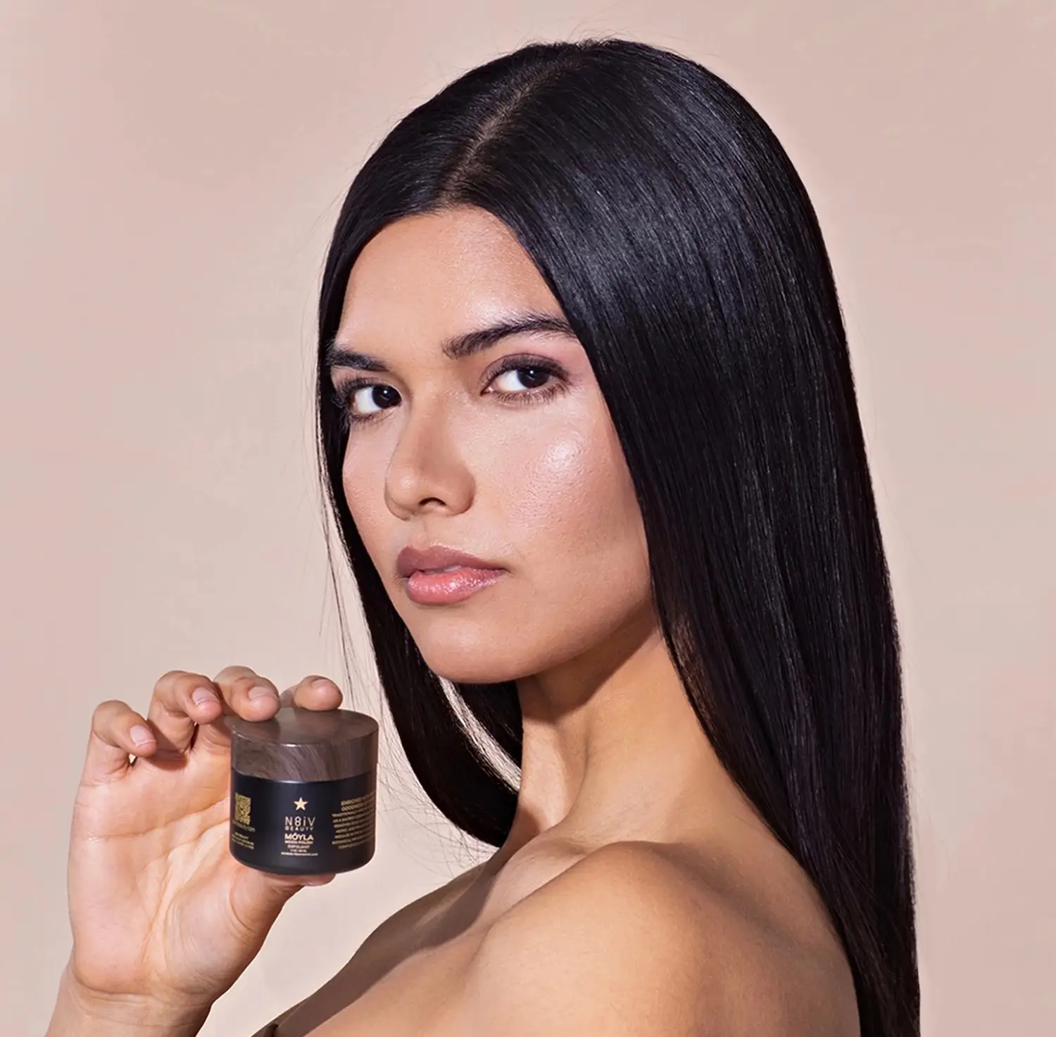 San Diego-made holiday gift ideas featuring Móyla Moon Polish Exfoliant from N8iV Beauty