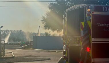 Fire in South Dallas draws dozens of units, sends smoke spiraling into the sky