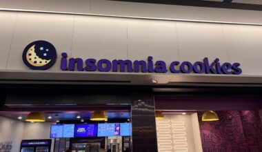 Insomnia Cookies at Penn Station is Now Kosher • YeahThatsKosher