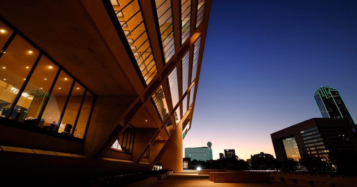 The time to move City Hall is now