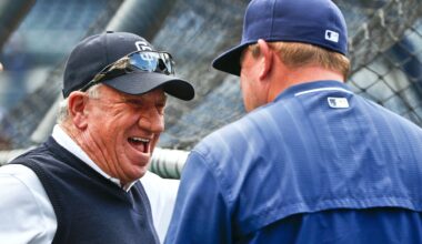 Mr. Jones (left) chatted with Pat Murphy, then manager of San Diego, before a baseball against the Arizona Diamondbacks in San Diego in 2015.