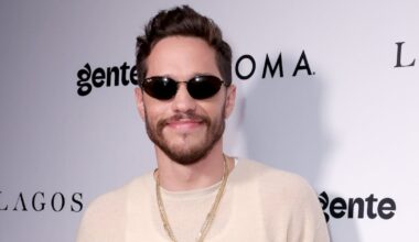 James Bond Director Dies at 75 - The Daily Beast