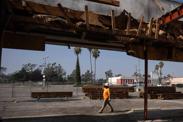 Heritage 1976 takes down the interior of a former Valley...