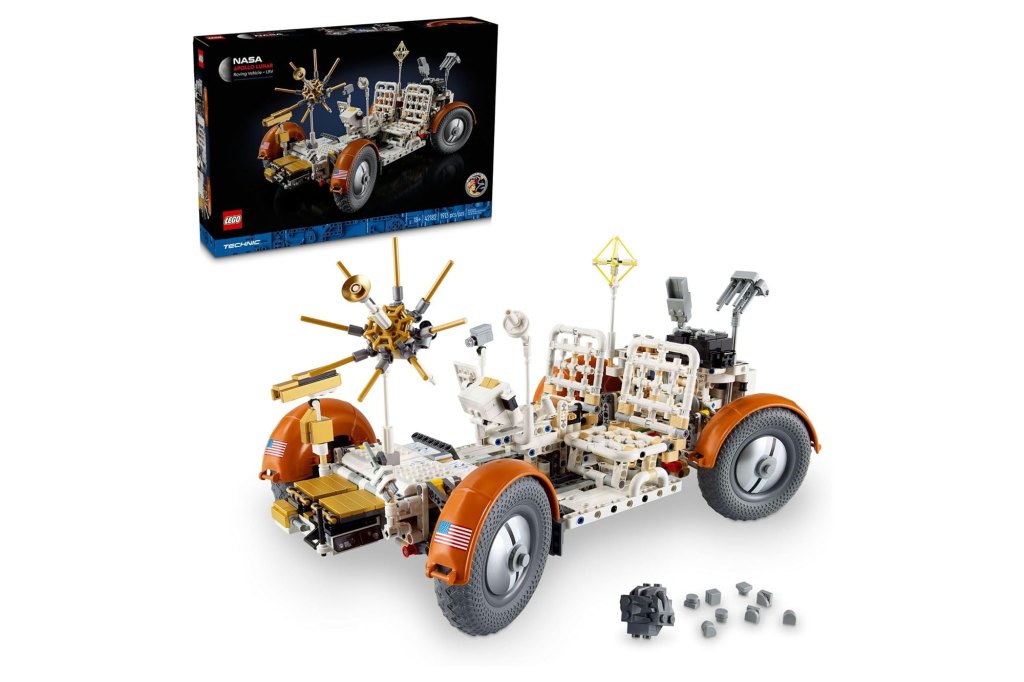 LEGO mars rover