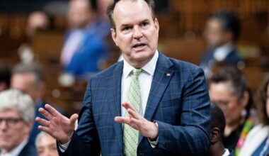 Federal public service cuts will be ‘minimal’: Government House Leader - CTV News