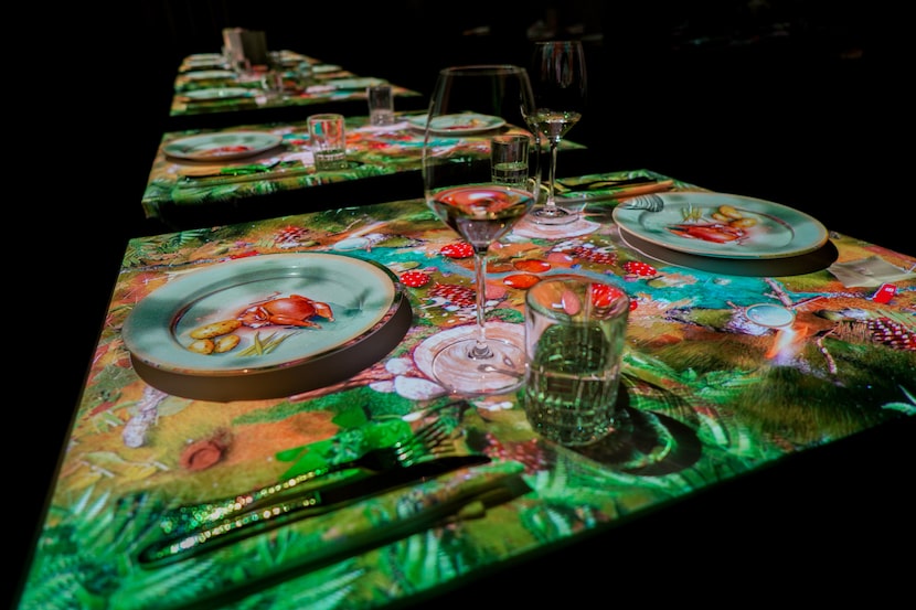 Le Petit Chef uses 3D projection mapping to turn dinner into a dinner theater. 