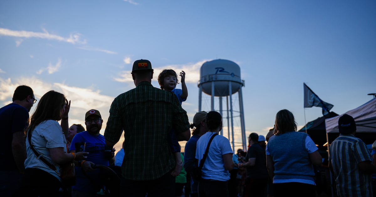 Sunny Friday expected in Dallas-Fort Worth before more rain returns