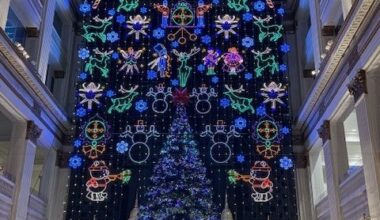 The Wanamaker light show is back for another festive season – Trentonian