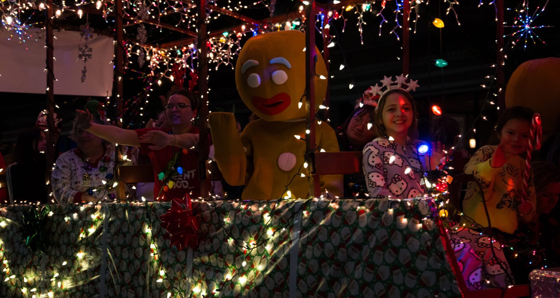 Weekend Worthy: Watch a parade of lights dazzle downtown Fort Worth