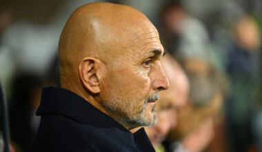 CREMONA, ITALY - NOVEMBER 01: Coach Luciano Spalletti of Juventus FC reacts before the Serie A match between US Cremonese and Juventus FC at Stadio Giovanni Zini on November 01, 2025 in Cremona, Italy. (Photo by Marco M. Mantovani/Getty Images)
