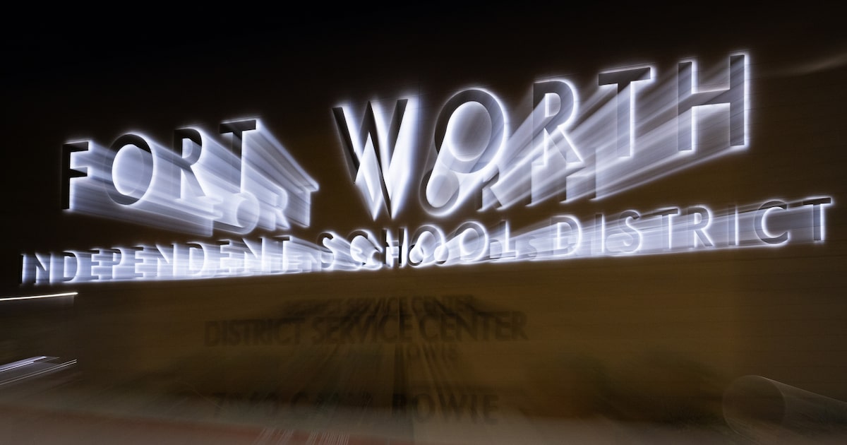 In bid to boost 7 FWISD schools, district eyes successful DISD program