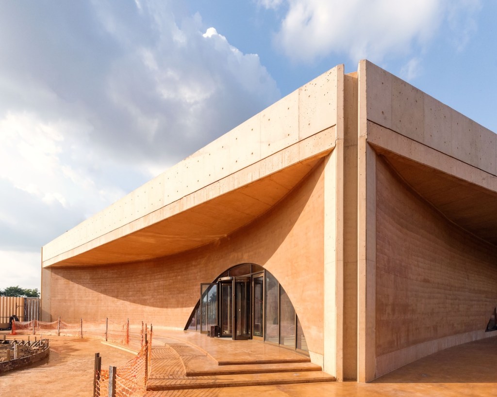 Protesters Storm Campus of Nigeria’s Museum of West African Art, Forcing Abrupt End to Preview - ARTnews.com