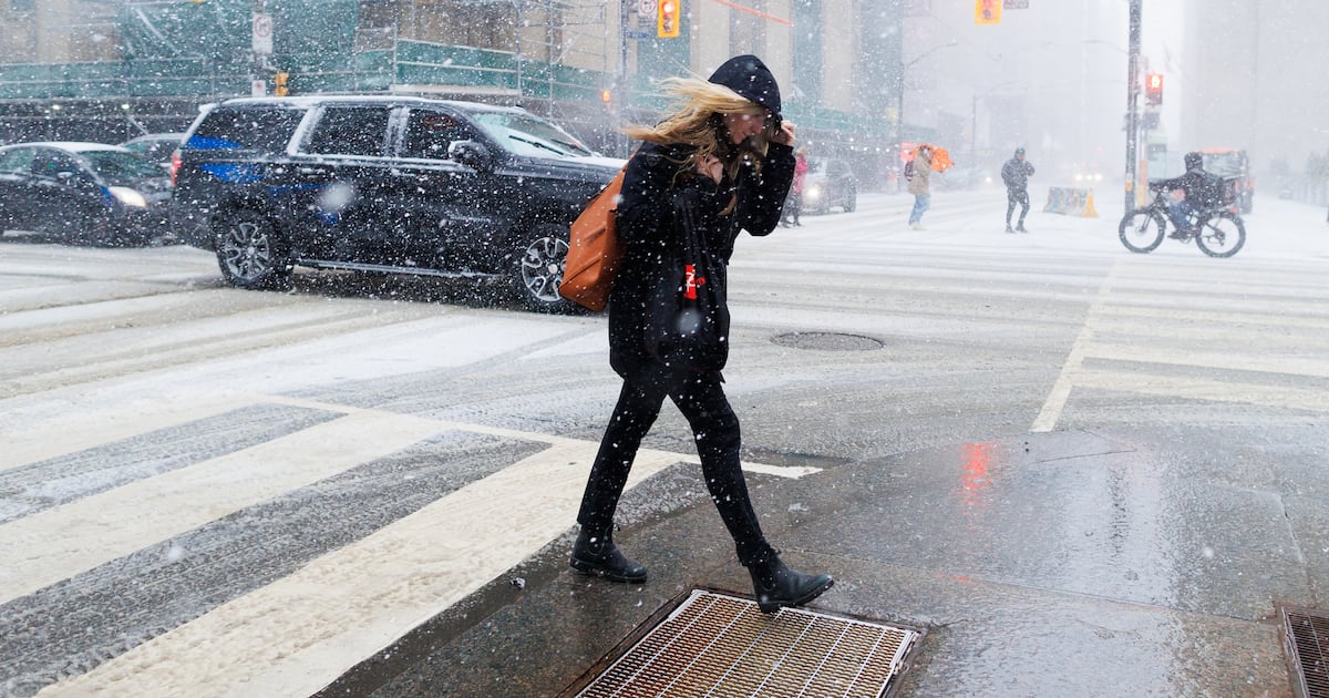 Toronto snow: Winter weather travel advisory