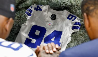 Dallas fans flock to Vegas; Raiders honor Marshawn Kneeland