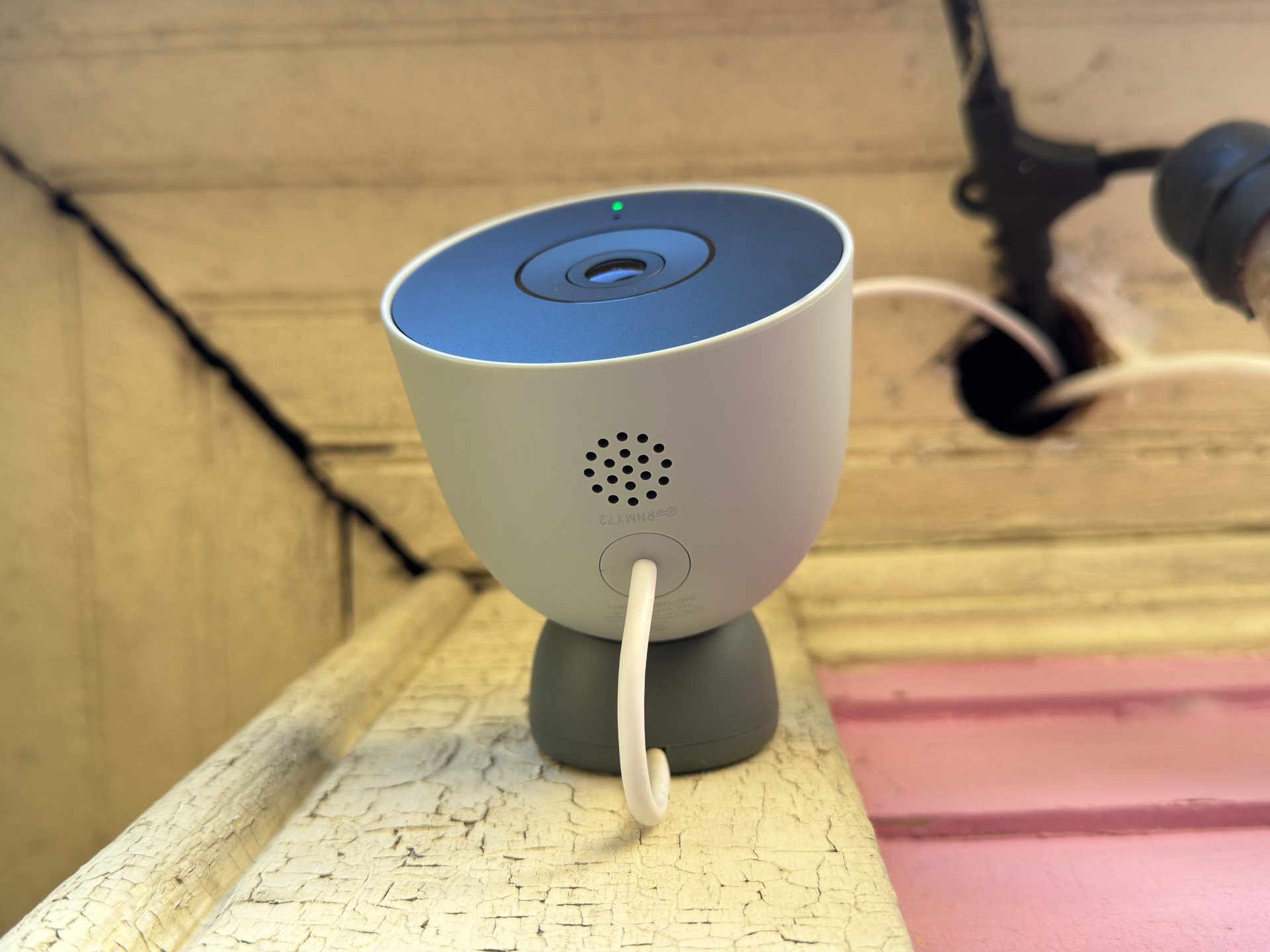 Nest Cam Outdoor Underneath