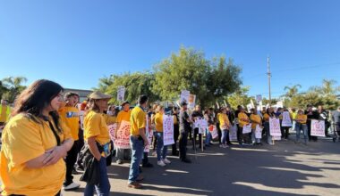 200 El Super union workers rally for protections from immigration raids – Daily News