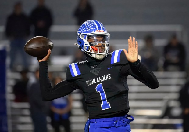 La Habra quarterback DJ Mitchell gets ready to fire a...