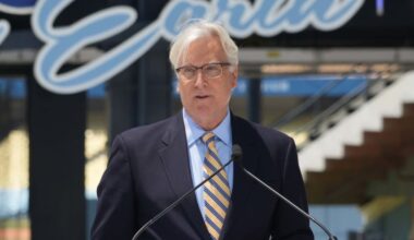 Mark Walter’s control of L.A. Dodgers and Lakers bringing ‘enormous sway over’ L.A.