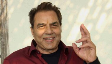 Dharmendra ‘stable and recovering’, stop spreading false news: Esha Deol, Hema Malini