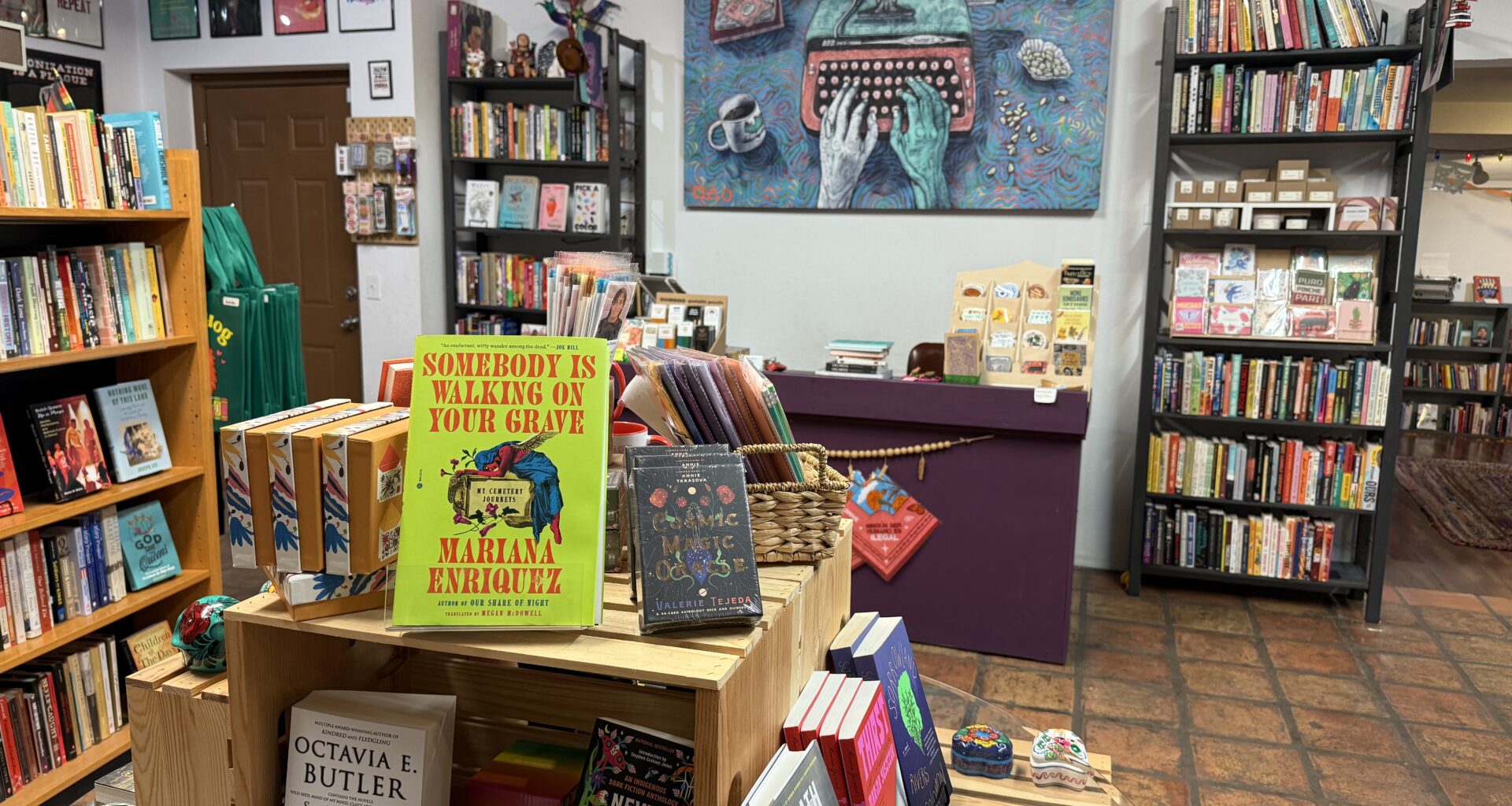 Phoenix bookstore Palabras celebrates 10th anniversary