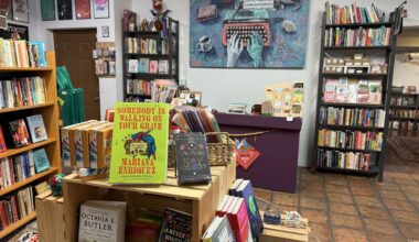 Phoenix bookstore Palabras celebrates 10th anniversary