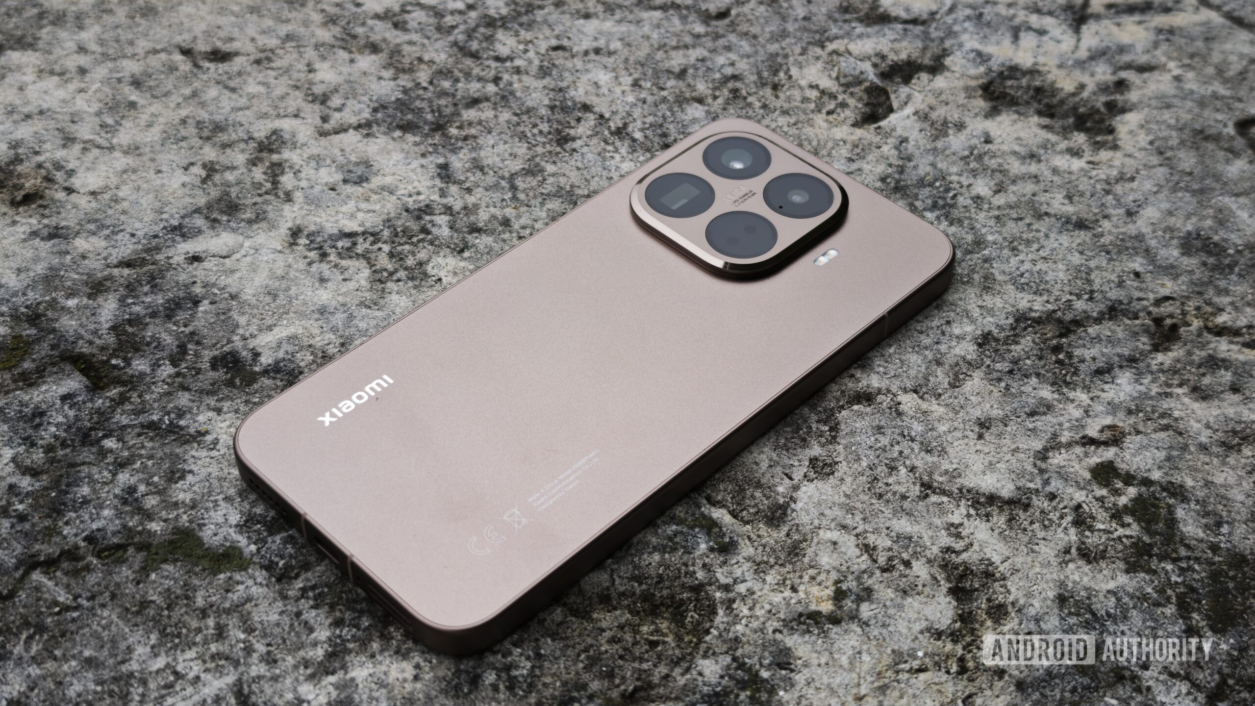 Photo of the back of the Xiaomi 15T Pro 4 Photo of the back of the Xiaomi 15T Pro 4