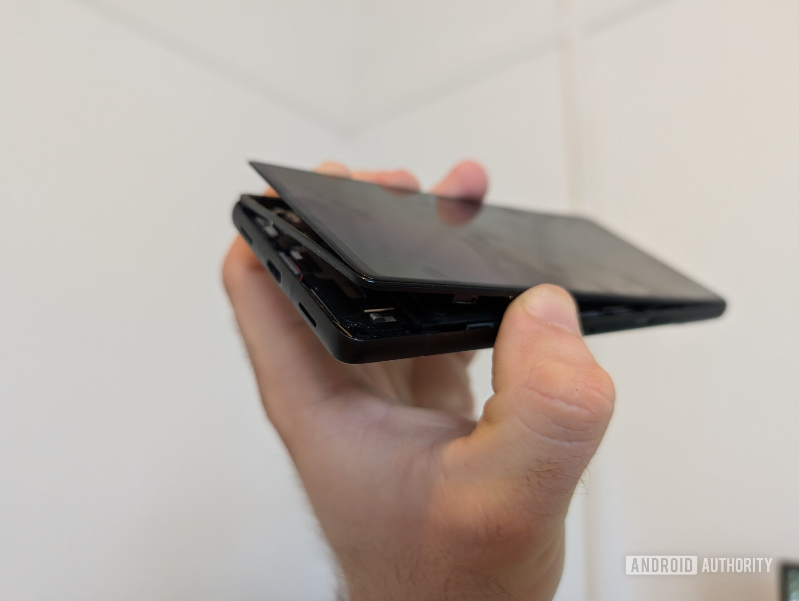 Pixel 6a swollen battery