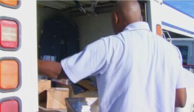 What’s closed on Election Day? Banks, post office stay open – NBC New York