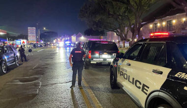 2 men dead in shooting in West Houston