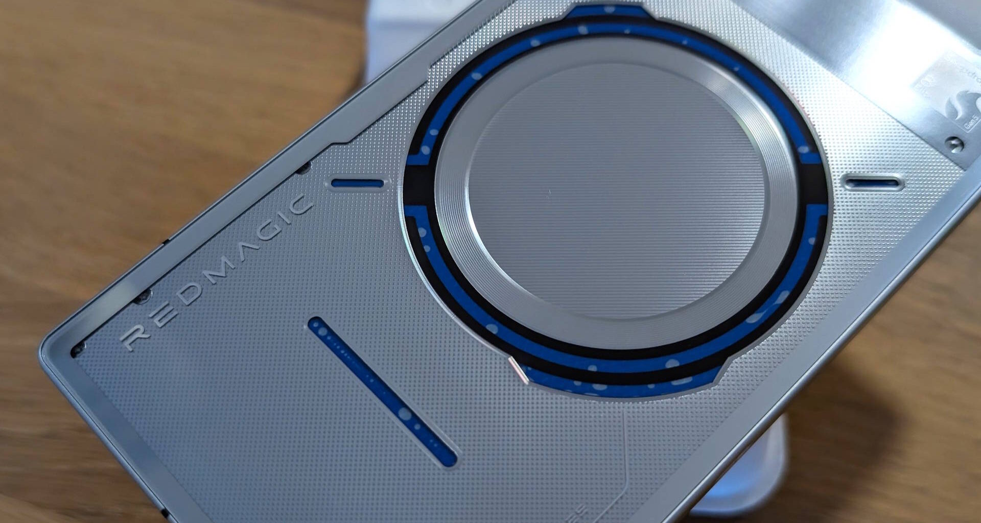 REDMAGIC 11 Pro liquid cooling