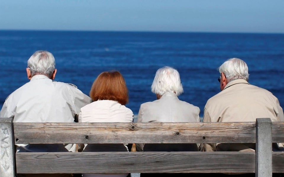 Record retirements this year | eKathimerini.com