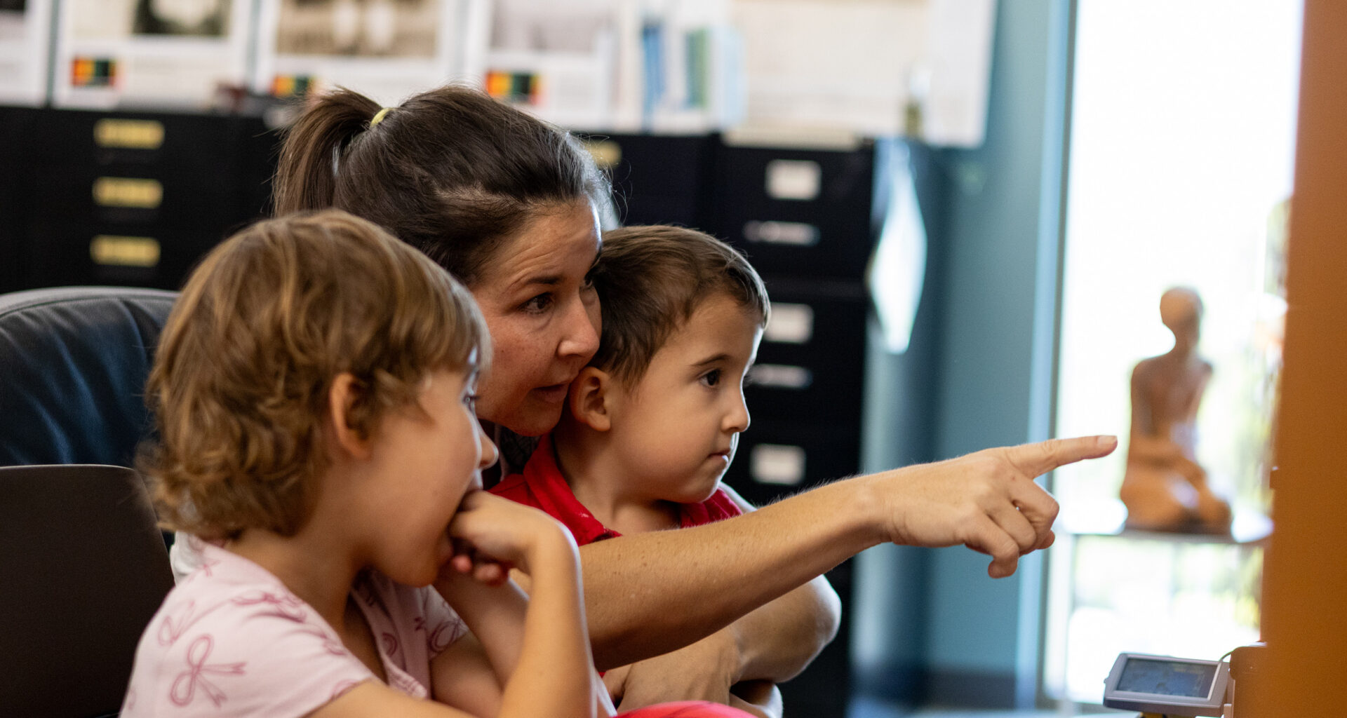 How Arlington’s Retro Tech Lab helps residents preserve memories