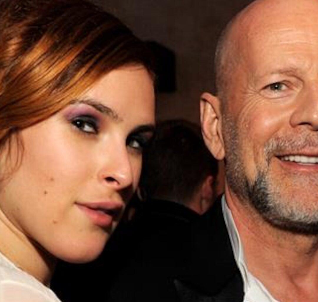 Bruce Willis' Daughter Rumer Willis Shares Heartbreaking Update Amid His Dementia Battle - E! News