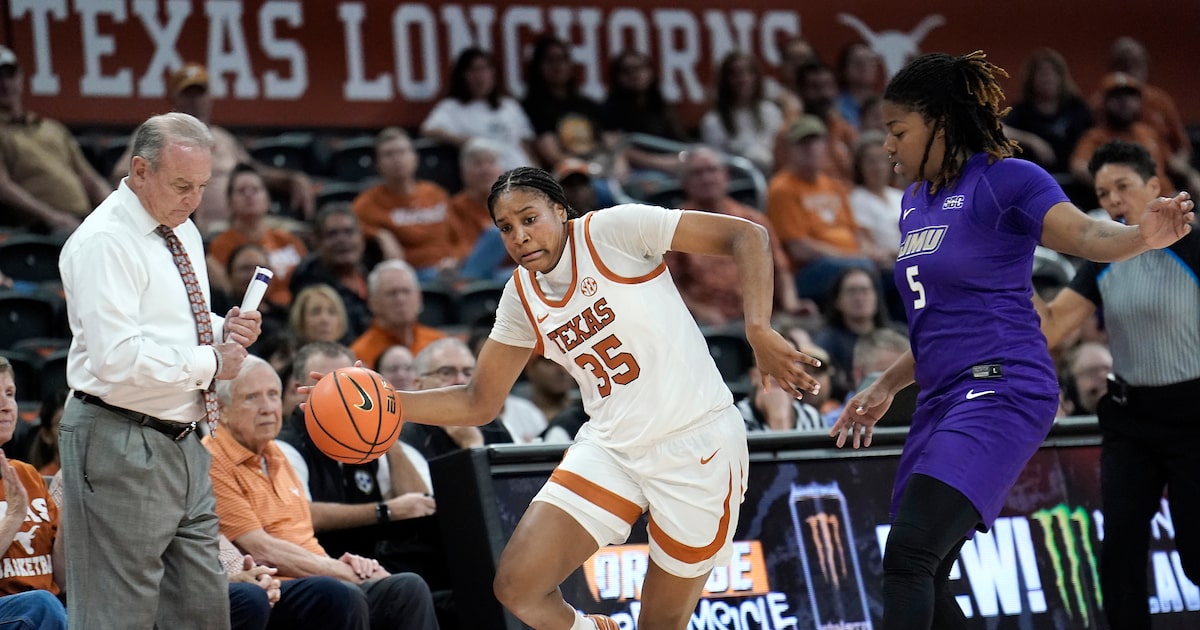 Texas, TCU remain in top 10; Baylor drops