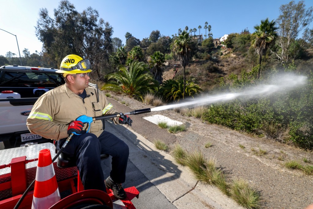 After close call, San Diego neighbors ready for the next wildfire