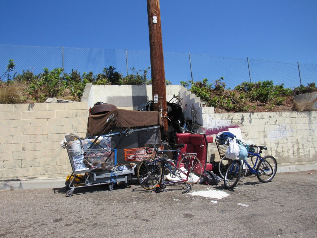 A homeless outreach program just ended in Lemon Grove. A bigger one took its place. – San Diego Union-Tribune