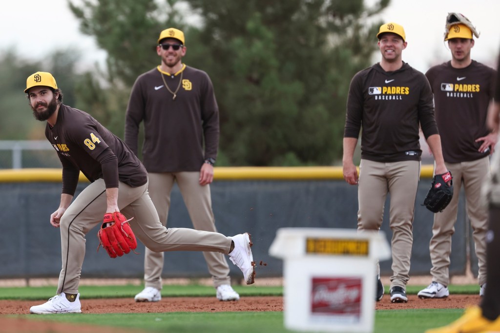 Dylan Cease, Michael King reject qualifying offers; Padres to get two draft picks – San Diego Union-Tribune