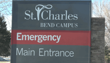 St. Charles Bend Emergency, Main Entrance
