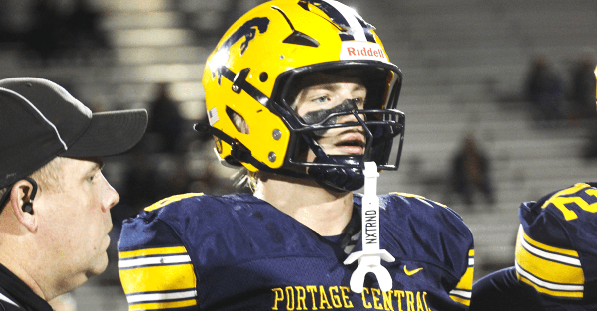 Texas flips three-star TE Charlie Jilek from Minnesota