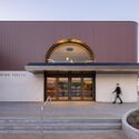 © Simon McClure Thebarton Theatre Complex Redevelopment / JPE Design Studio - Image 2 of 25