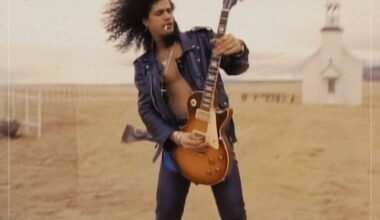 The music legend Slash regretted working with